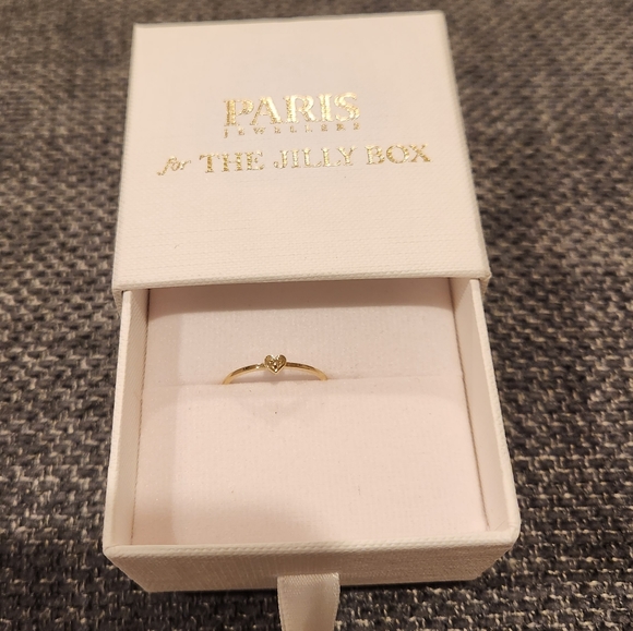 Winter 2022 Jilly Box gold ring - Picture 2 of 4